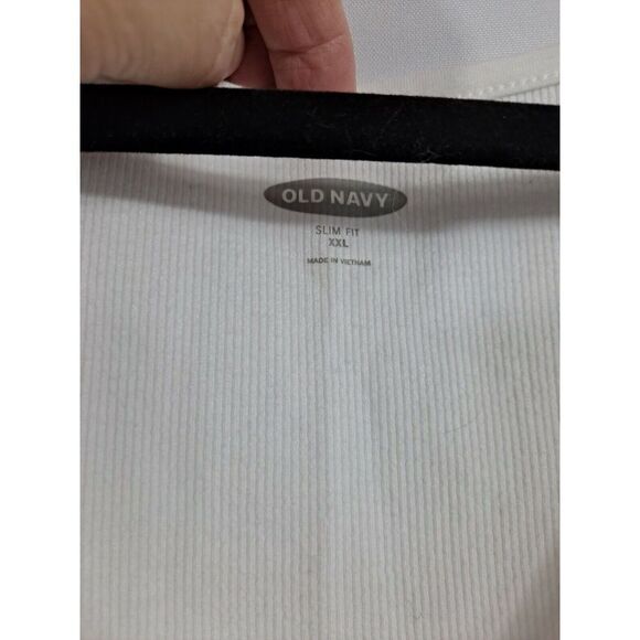 Ladies V NECK Pullover Top NWT.   White, Size XXL. - Picture 4 of 9